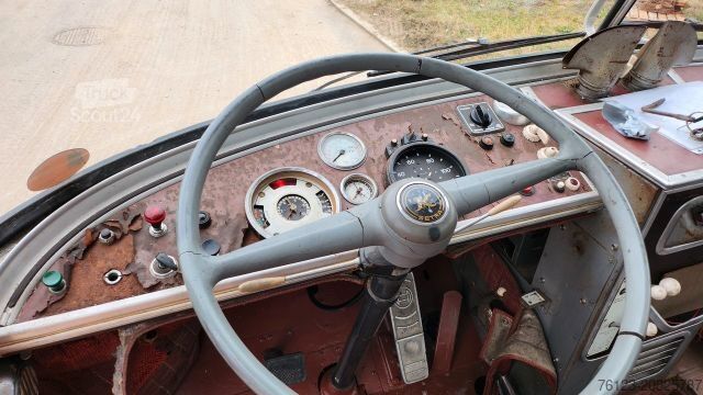 Διαπεριφερειακό λεωφορείο SETRA Kässbohrer Setra S 11