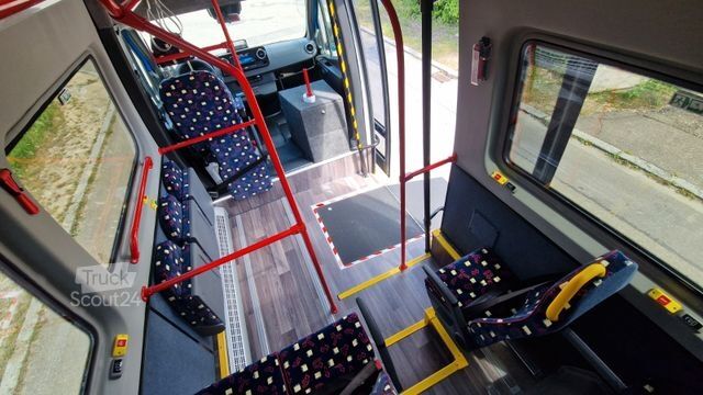 Minibús MERCEDES-BENZ 517 / 515 Frontniederflur mit Ada Systeme