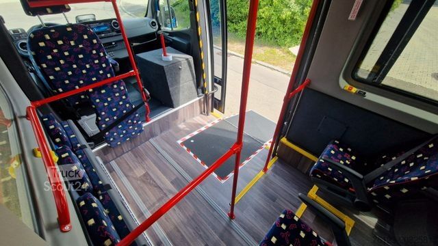 Minibús MERCEDES-BENZ 517 / 515 Frontniederflur mit Ada Systeme