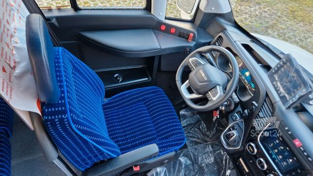 Autobus urbano IVECO Daily C 70 City Niederflur 34 PAX auch als CNG