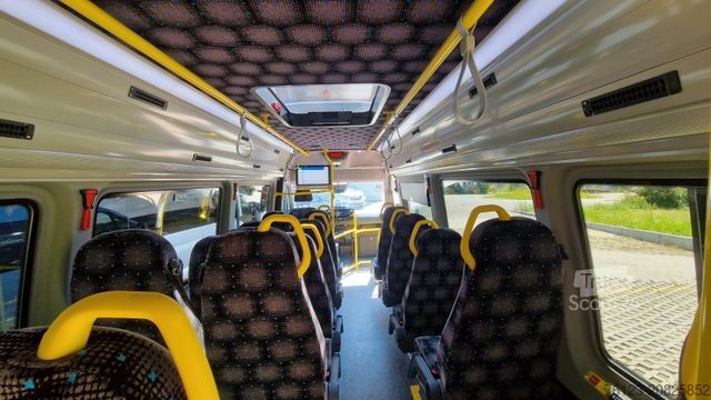 Minibús MERCEDES-BENZ Sprinter 517 Heckniederflur Vorlauffahrzeug
