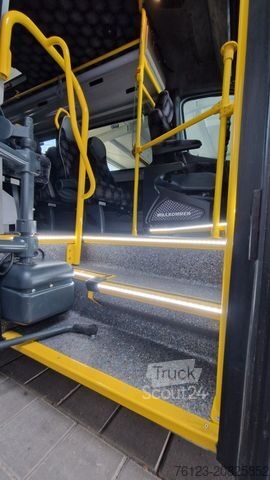 Minibús MERCEDES-BENZ Sprinter 517 Heckniederflur Vorlauffahrzeug