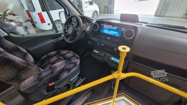 Minibús MERCEDES-BENZ Sprinter 517 Heckniederflur Vorlauffahrzeug