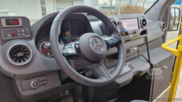 Minibús MERCEDES-BENZ Sprinter 517 Heckniederflur Vorlauffahrzeug