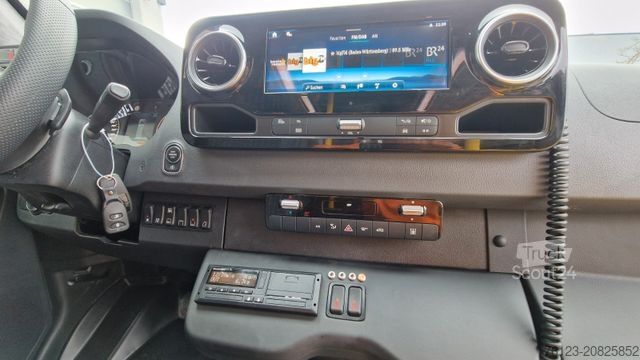 Minibús MERCEDES-BENZ Sprinter 517 Heckniederflur Vorlauffahrzeug