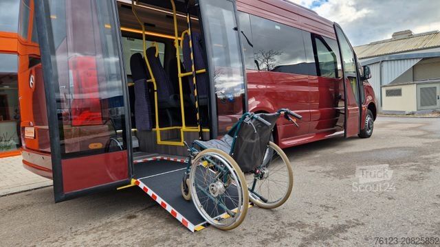 Minibús MERCEDES-BENZ Sprinter 517 Heckniederflur Vorlauffahrzeug