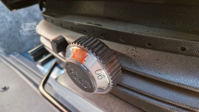 Αστικό λεωφορείο MERCEDES-BENZ 3 x Lagerfahrzeug Bürgerbus Niederflur 9 Sitze