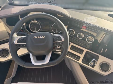 Camping-car intégral Concorde Charisma 915 LSI EDITION 70