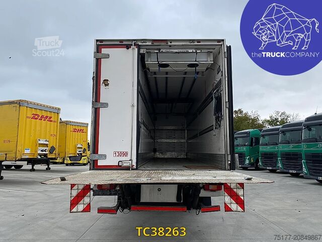 Refrigerated/frozen transport Volvo FM 330