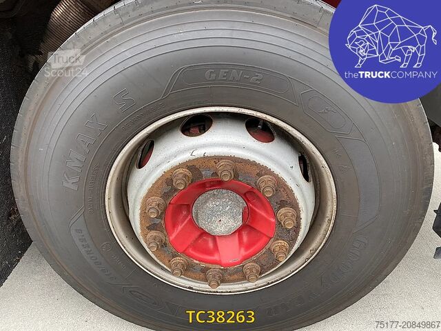 Refrigerated/frozen transport Volvo FM 330