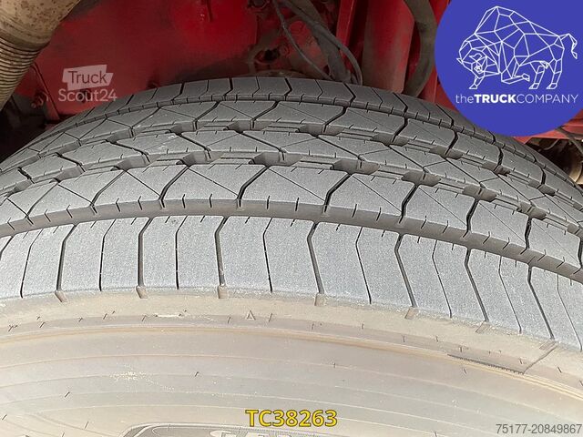 Refrigerated/frozen transport Volvo FM 330