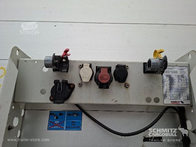 Open semitrailer with tarp Schmitz Cargobull Curtainsider Mega Getränke