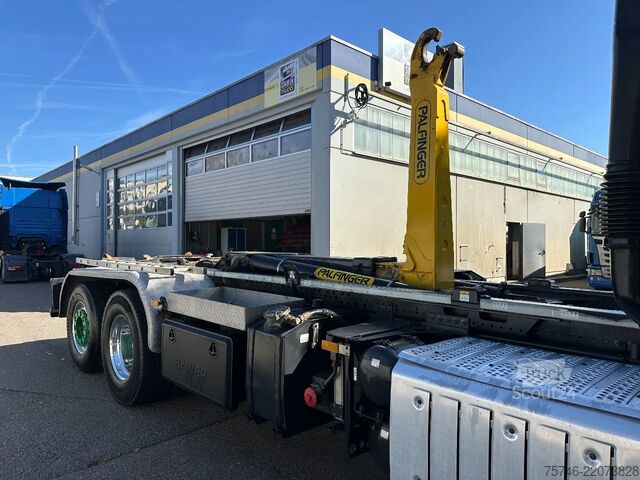 Система крюкових кронштейнів Mercedes-Benz Arocs 2551 6X4 *HAD *Abroller *Palfinger *Euro6...