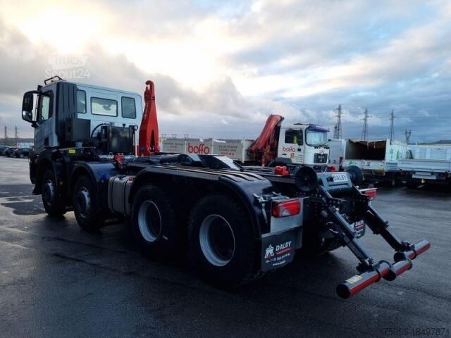 Kipper LKW Iveco X-WAY 480