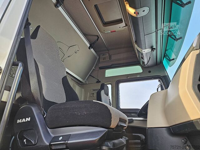 Standard-SZM M.A.N. 26.460 TGX XLX 6X2 BLS