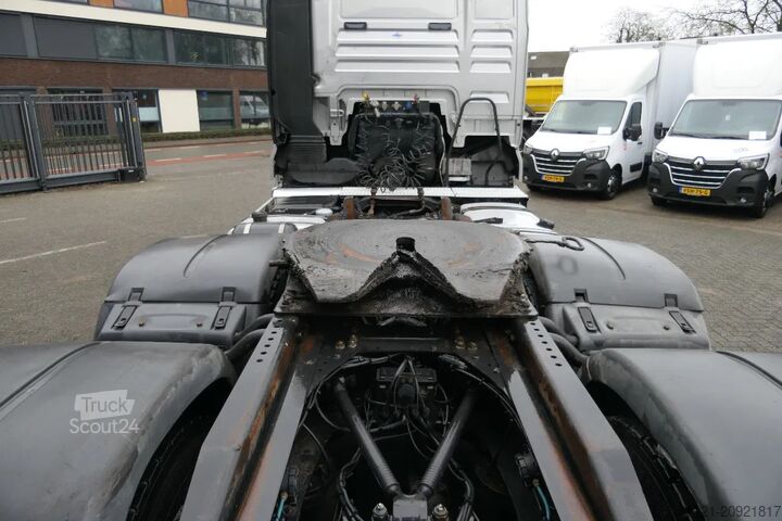 Standaard-SZM MAN TGX 33.480 | 6X4 | Hydraulic | 647300Km | 2011 ...