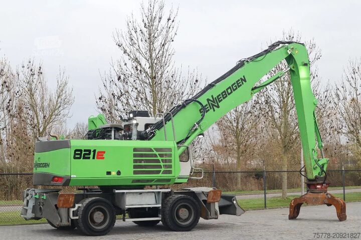 Machine de manutention de matériaux Sennebogen 821E | 821 E | SORTING GRAB | DOZERBLADE | GREA...