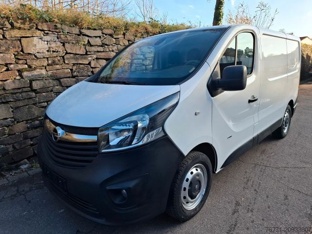 Kombijevsko vozilo OPEL Vivaro B 2.9 L1H1 Kasten Klima Navi PDC Sortimo