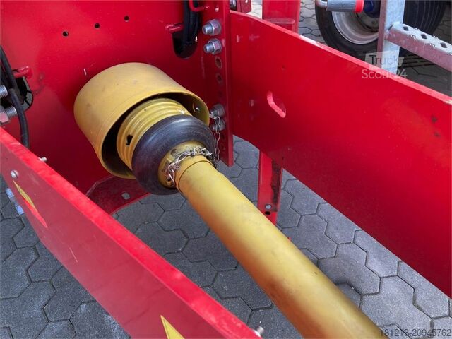 Lauksaimniecības mašīna Trioliet Solomix 2 2000 ZK