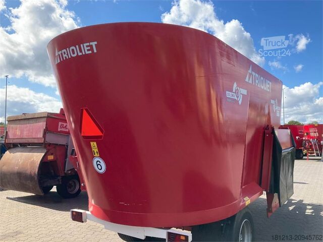 Lauksaimniecības mašīna Trioliet Solomix 2 2000 ZK