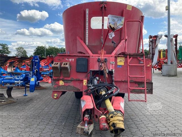 Lauksaimniecības mašīna Trioliet Solomix 2-2400L