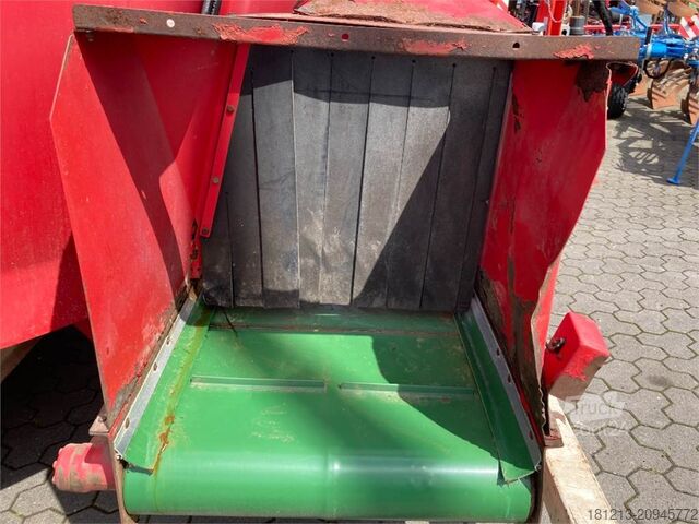 Lauksaimniecības mašīna Trioliet Solomix 2-2400L