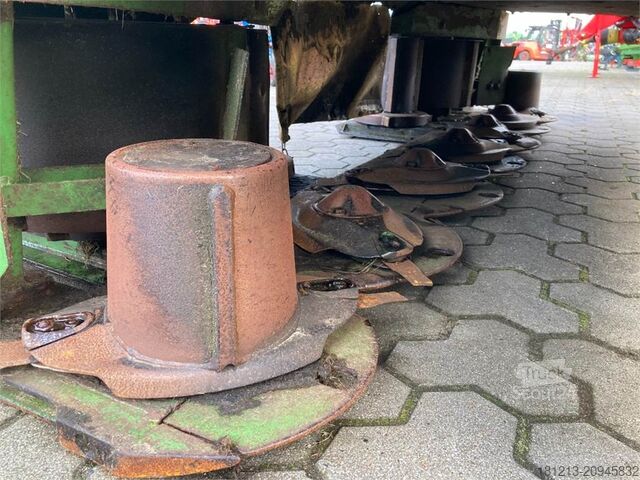 Trituradora KRONE Easy Cut 32