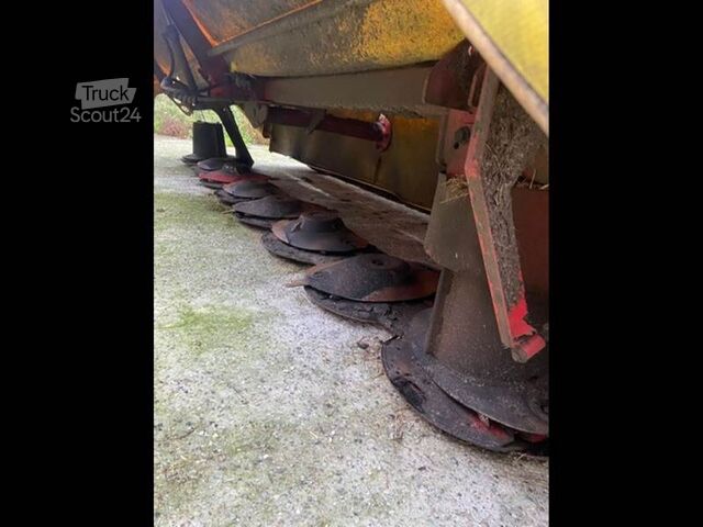 Broyeur forestier Pöttinger Novacat S 10