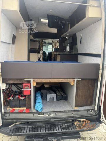 Autocamper IVECO Daily 3500kg Kastenwagen Campingausbau