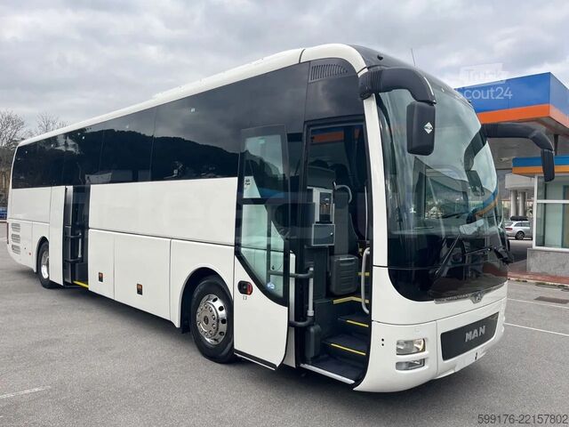حافلة سياحية MAN Lion's Coach