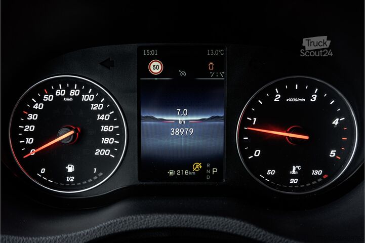 Fourgon tôlé Mercedes-Benz Sprinter 317 CDI L2H2 | Mbux | Facelift | Navi ...