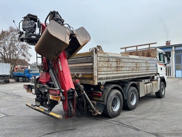 Trójstronna wywrotka MAN TGS 33.500 3-S.-Gesteinskipper+PENZ 15Z