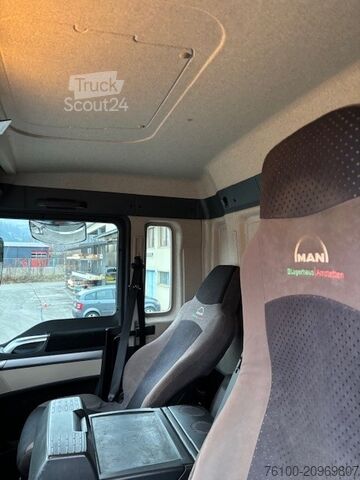 Trójstronna wywrotka MAN TGS 33.500 3-S.-Gesteinskipper+PENZ 15Z