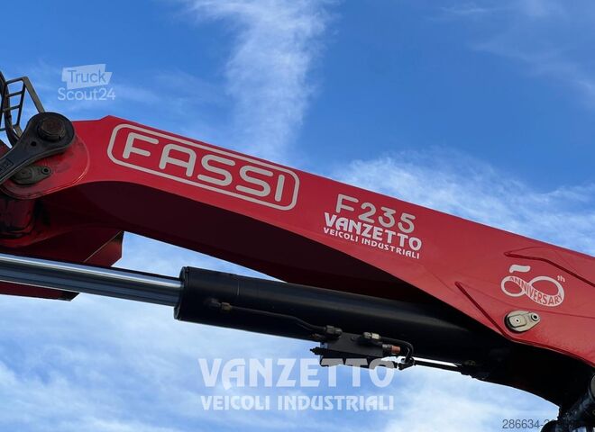 Plošča z rampami in žerjavom MAN TGS 35.360