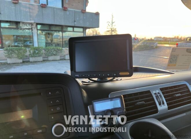 Plošča z rampami in žerjavom MAN TGS 35.360