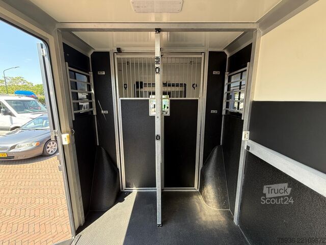 Transport de chevaux Renault Master STX S3 Paardenwagen Hengsten uitvoering ...
