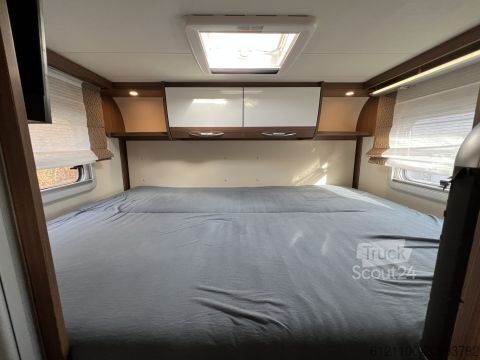 Alkoof camper Bürstner Argos A 747-2 G 5,8 to - Luftfederung - Solar