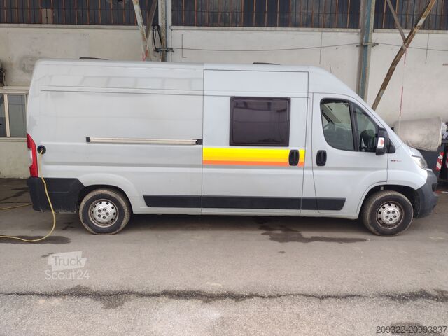 Caravane/camping-car Fiat Weinsberg Carabus 600 K | 4 posti letto | Completamente attrezzato