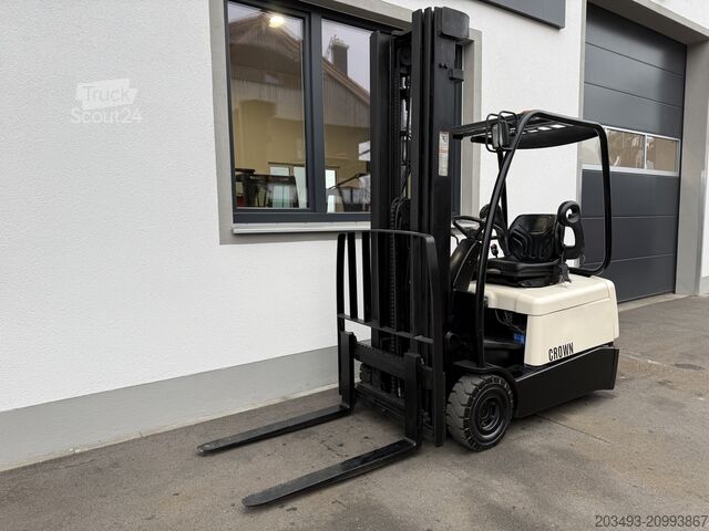 Forklift Crown SC16