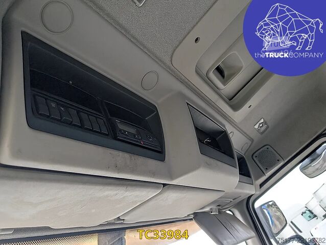 Платформенный трейлер Renault Kerax 380