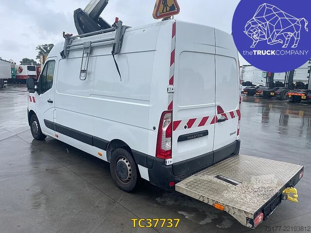يرفع Renault Master 145.35 klubb