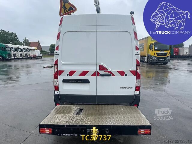 يرفع Renault Master 145.35 klubb