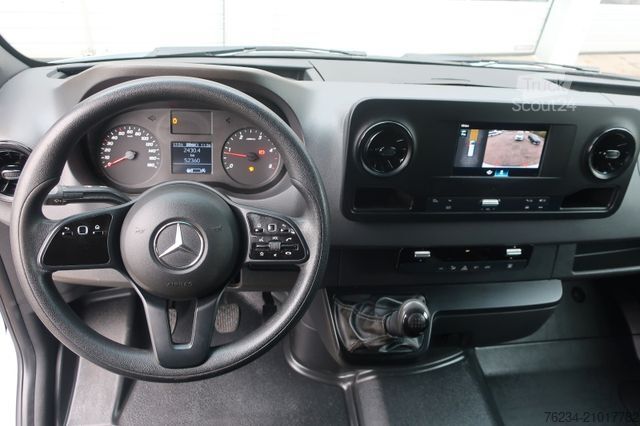 Hög tak skåpbil MERCEDES-BENZ Sprinter 314 CDI  4- Sitzer Top Regale/ Standhz.