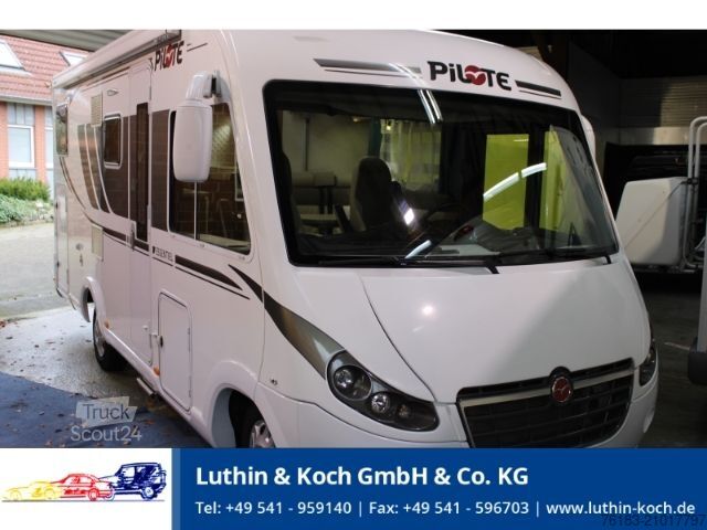 Camping-car intégral PILOTE G 650 GJ Essntiel AHK Solar Einzelbetten Leder