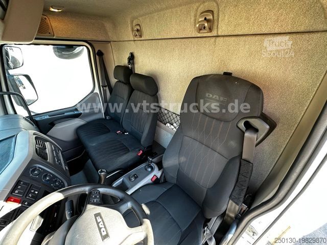 Transporter mit Pritsche & Plane DAF LF 210 4x2 Pritsche+Plane, Ladebordwand 7,5 t.