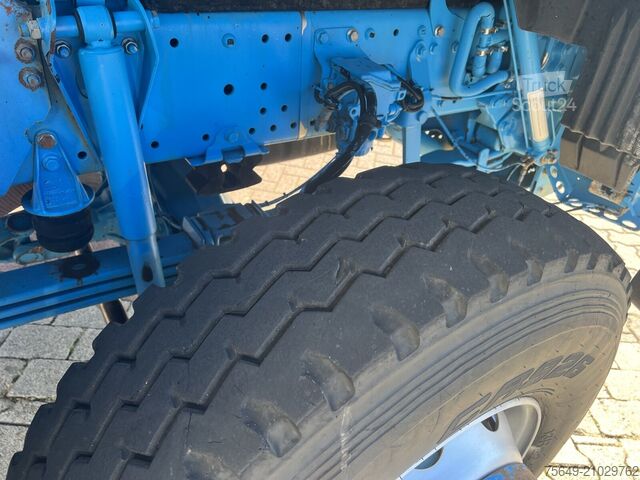 Abrollkipper MAN TGA 26.310 6X6 BB TGA 26.310 6X6 BB