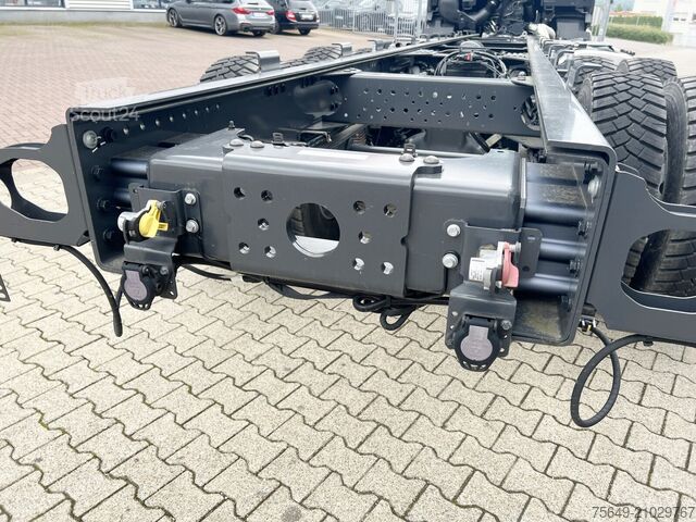 Châssis de camion Renault C 480 8x4 C 480 8x4