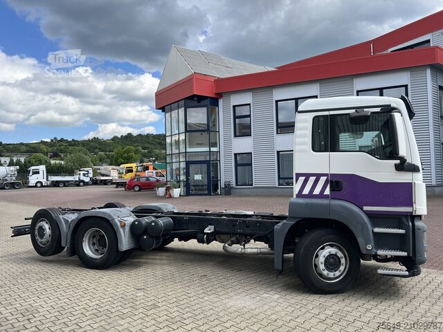 Châssis de camion MAN TGS 26.320 6X2-4 BL TGS 26.320 6X2-4 BL, Lenk-/Liftachse, Rechtslenker, Export Only!