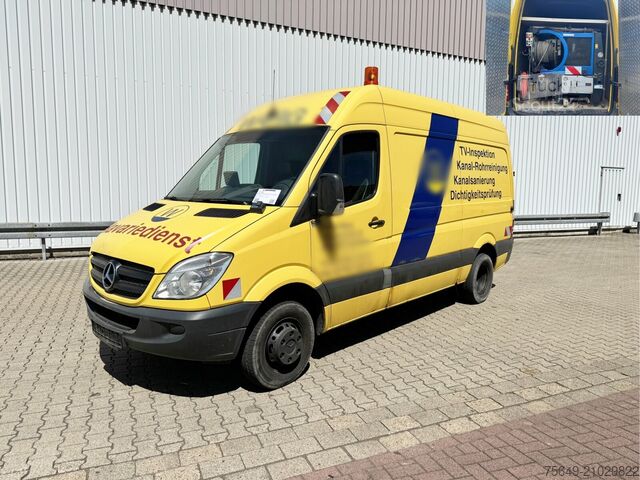 Customized van Mercedes-Benz Sprinter 516 KA 4x2 Sprinter 516 KA 4x2, KaRo Hochdruckspüler 150Bar/85l