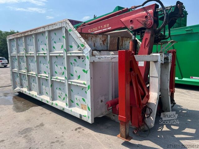 Kontejner s kavljem  CONTAINER SCARRABILE USATO A CIELO APERTO CON GRU